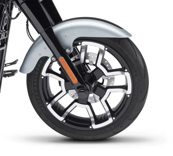 Harley-Davidson Seismic 18″ Front Wheel – Gloss Black - Image 2
